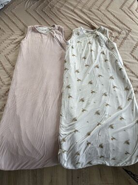 Kyte BABY Pink & White Bee Print Sleep Sacks